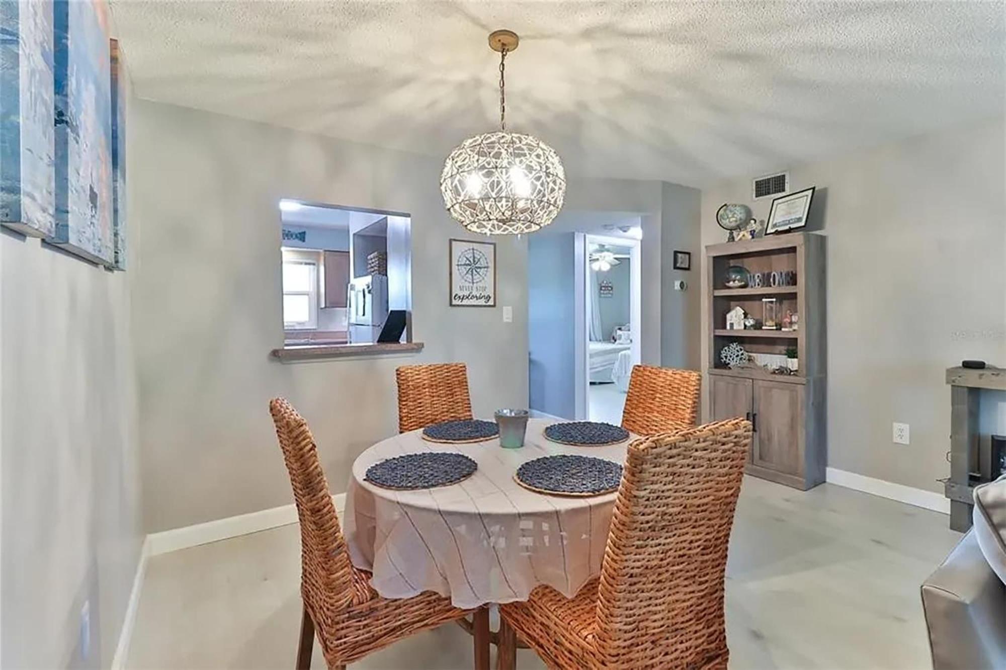 2 Bed 2 Bath Centrally Located On Siesta Key ซาราโซตา ภายนอก รูปภาพ